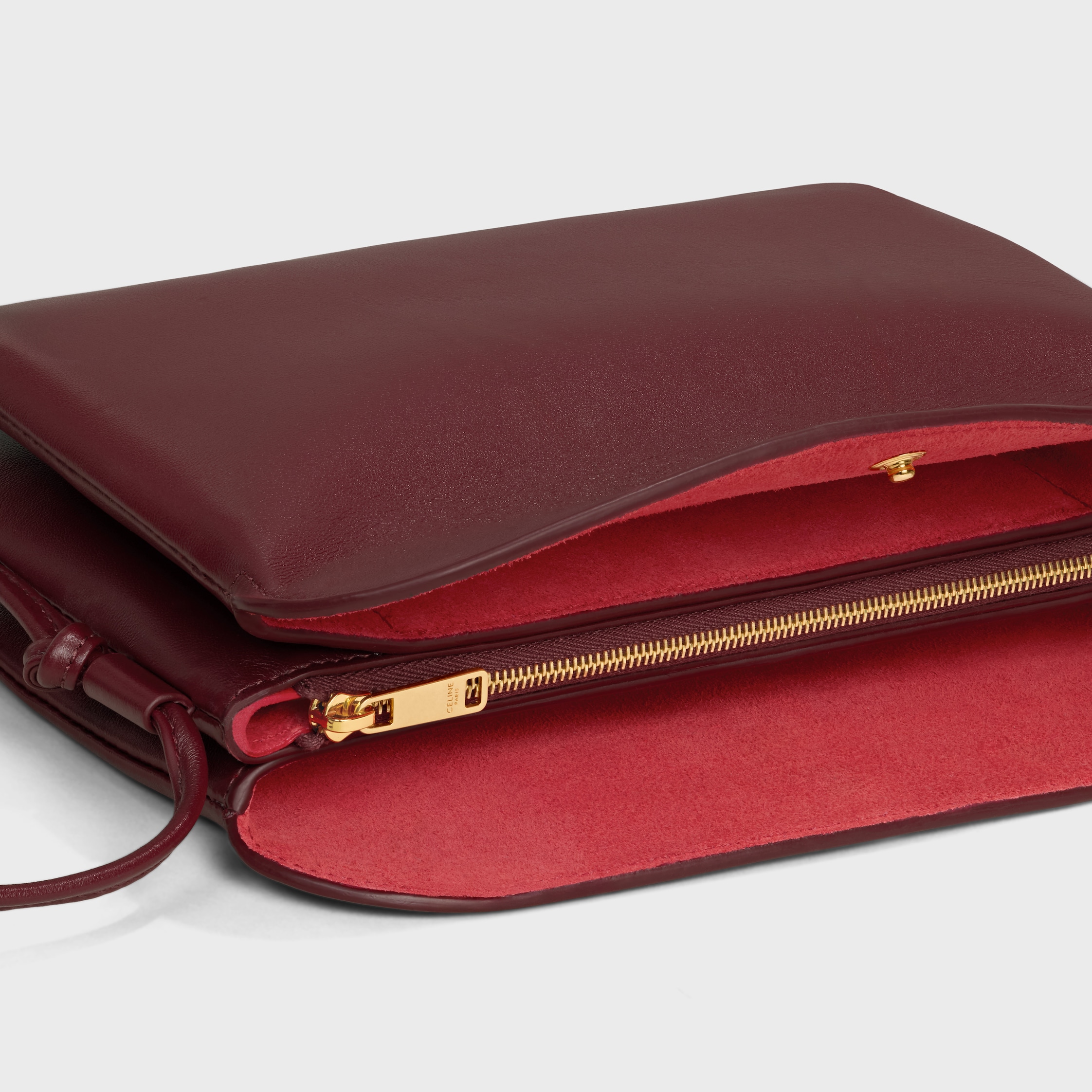 TRIO FLAP IN Smooth Lambskin - SYRAH | CELINE