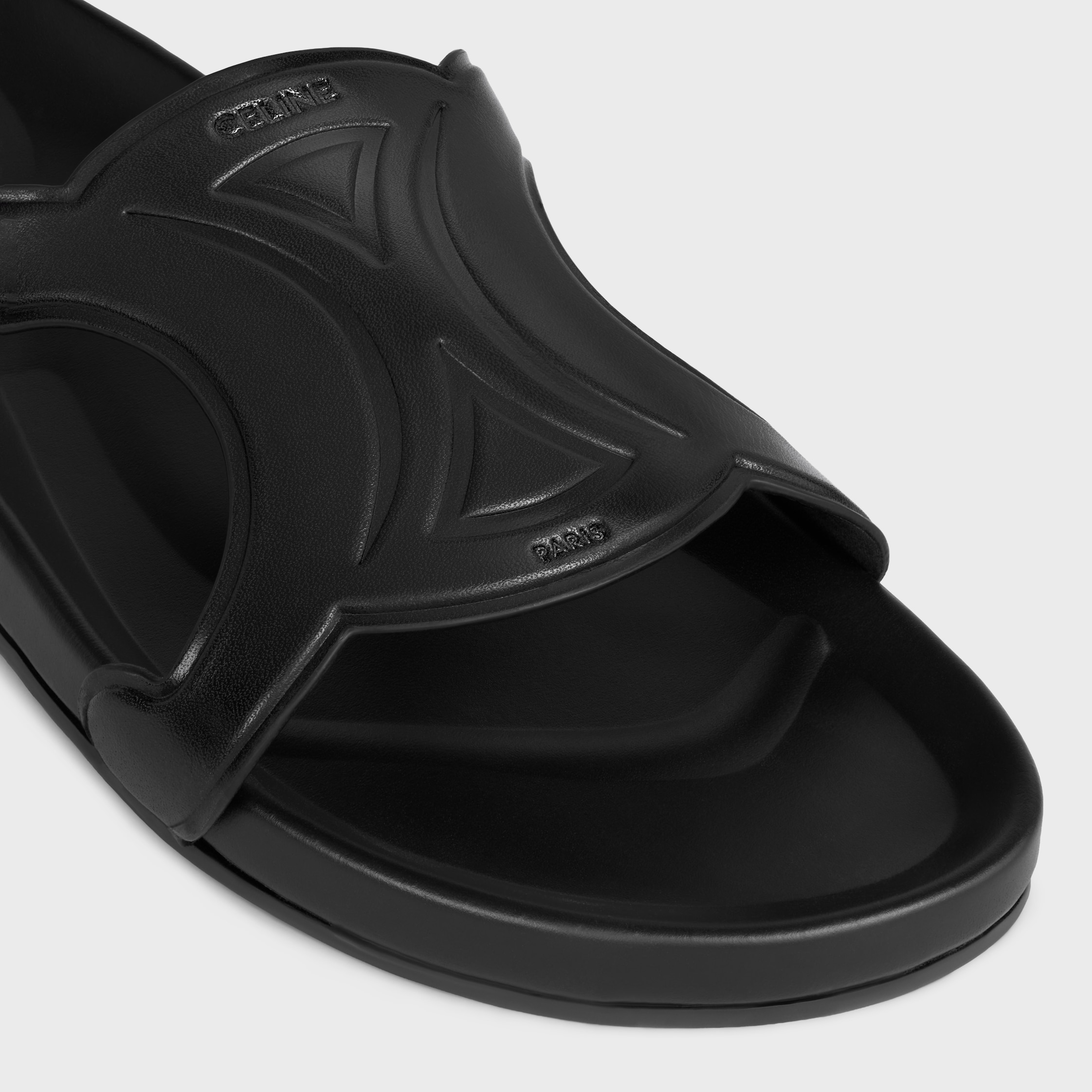 TRIOMPHE SLIDE IN Calfskin - Vegetal Tanning - BLACK | CELINE