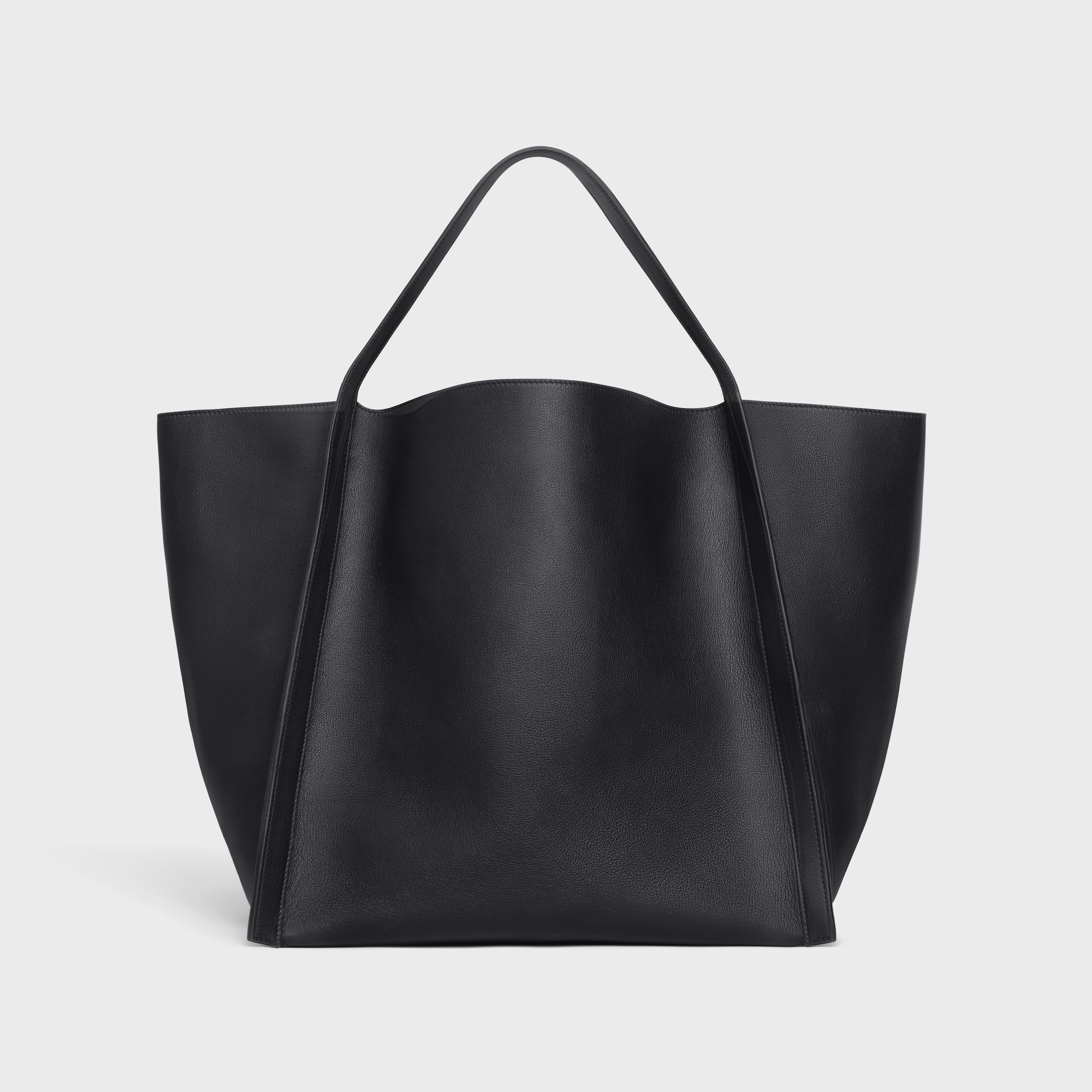 MEDIUM CUBE BAG IN SUPPLE CALFSKIN - BLACK | CELINE
