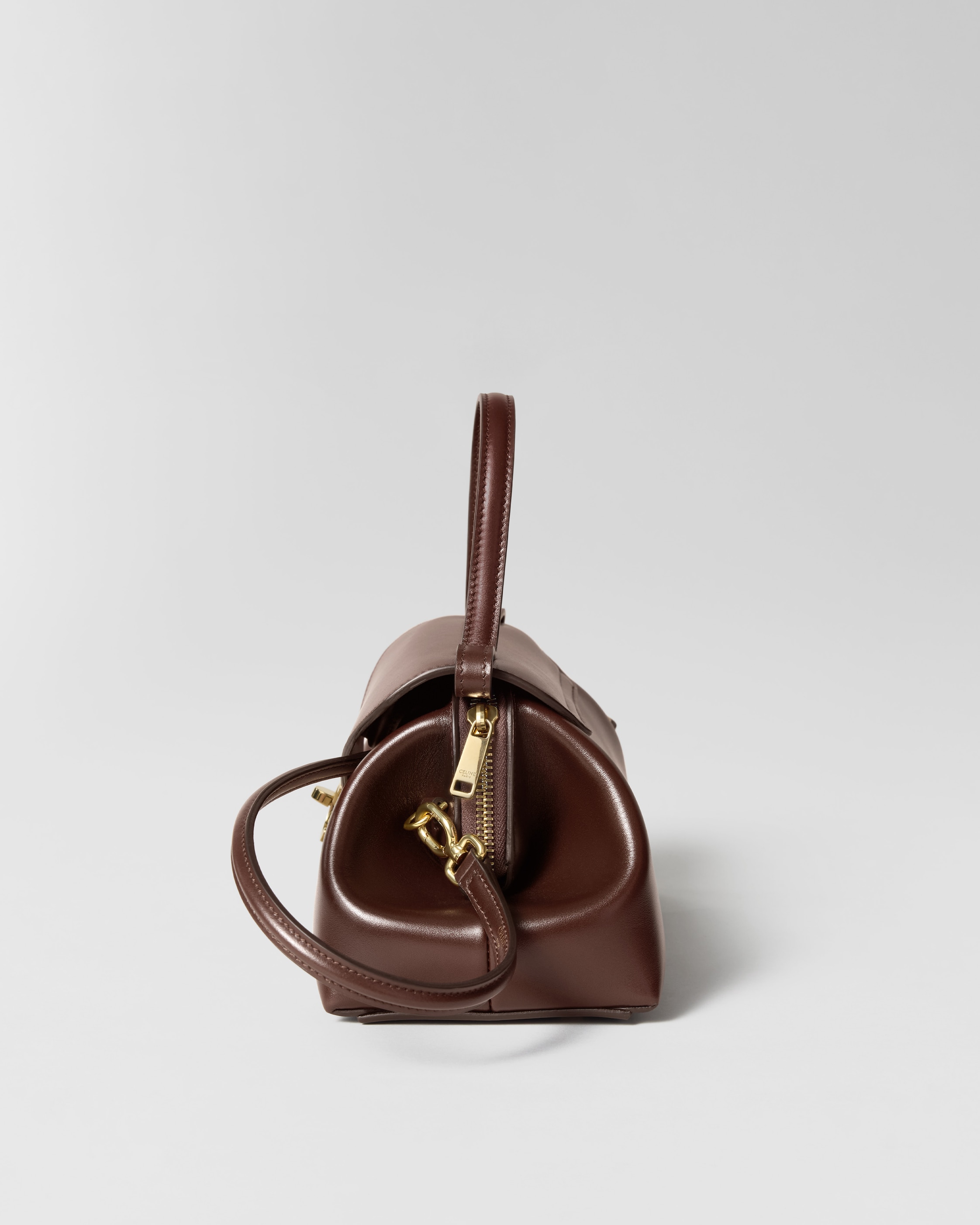 CELINE セリーヌ ショルダーバッグ ブラウン ボックスカーフ ショルダーバッグ - レディース ハンドバッグ - ブラウン | CELINE