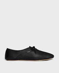 BALLET LACE-UP SHOE IN LAMBSKIN - BLACK -  - 1 | CELINE