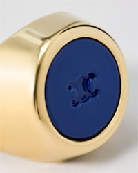 TRIOMPHE SIGNET RING IN VARNISH AND BRASS WITH GOLD FINISH - GOLD / BLUE -  - 2 | CELINE