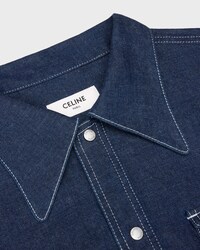เสื้อเชิ้ต ผ้าคอตตอนเดนิม - สีดาร์กรินซ์ -  - 2 | CELINE