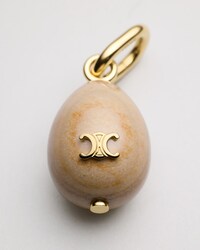 PIEDRA CON CHARMS CELINE DE BOTTICINO Y LATÓN CON ACABADO DORADO - COLOR CRUDO / DORADO - CHARMS - 1 | CELINE