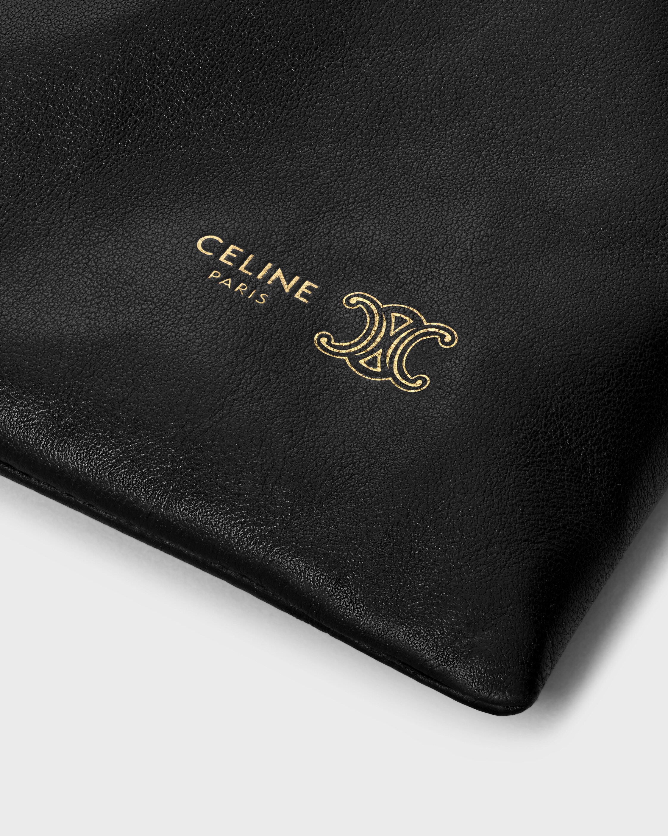 SMALL CRYSTAL POUCH IN LAMBSKIN - BLACK | CELINE