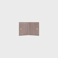 PORTE-CARTES veau brillant - GALET - NOUVEAUTÉS - 2 | CELINE