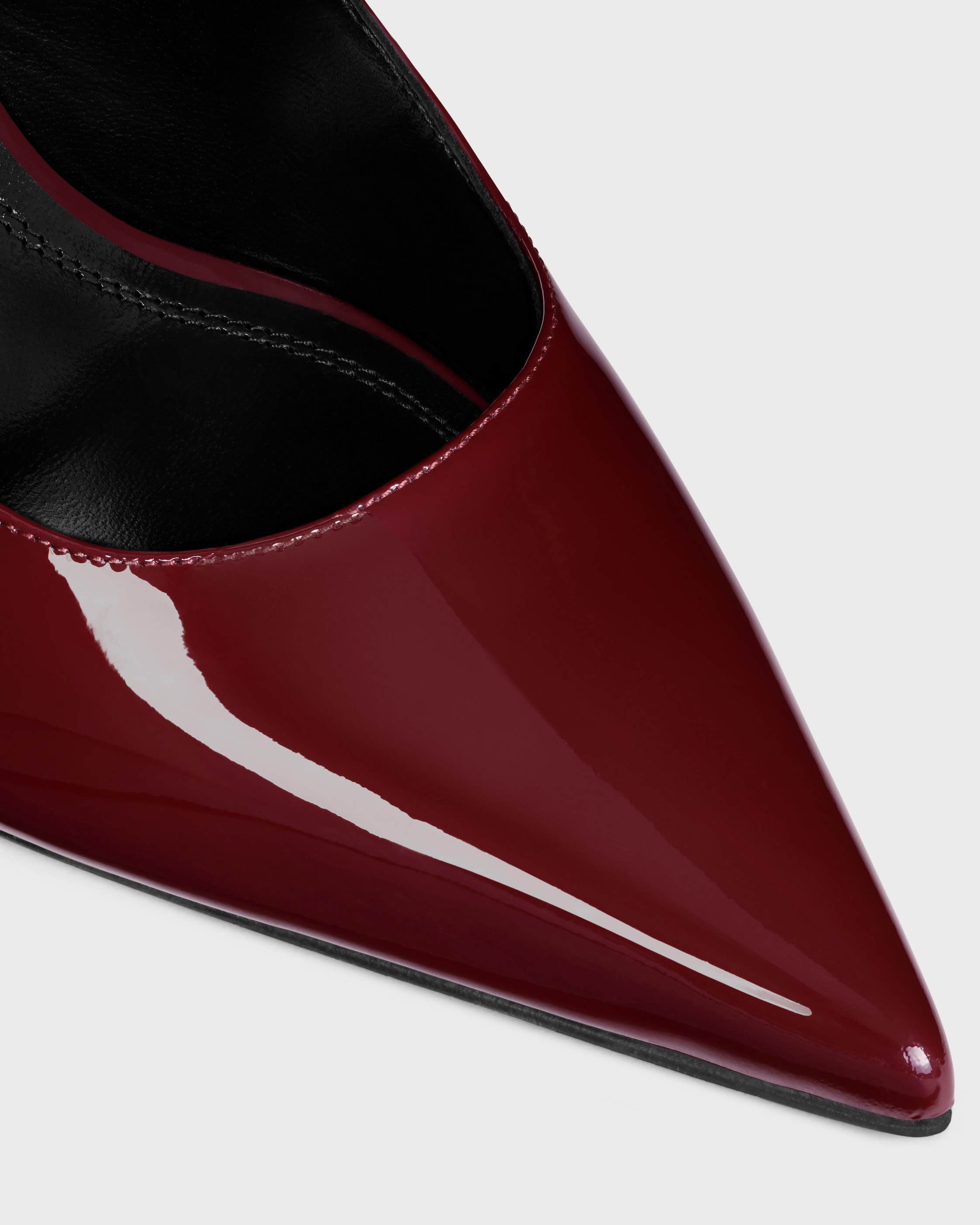 CELINE ワインレッド レザー ミュール JUDY - TRIOMPHE PUMP IN PATENT CALFSKIN - BURGUNDY | CELINE