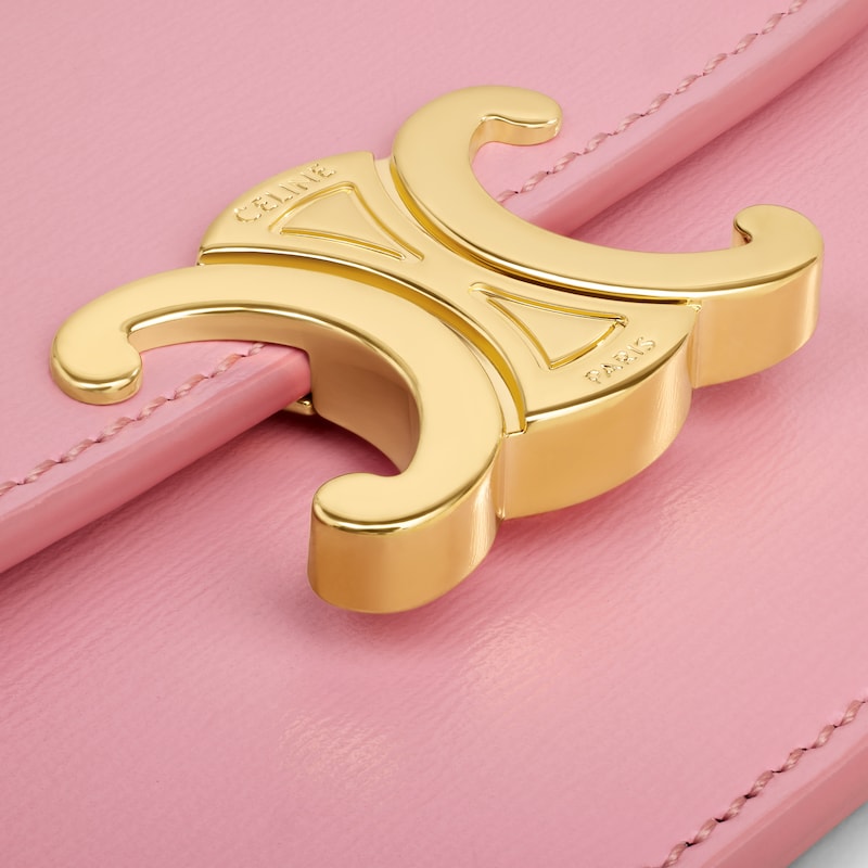 CARD HOLDER WITH FLAP TRIOMPHE in Shiny calfskin - ROSE - CARD HOLDERS - 1 | CELINE