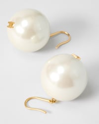 LES PERLES XL EARRINGS IN RESIN PEARL AND BRASS WITH GOLD FINISH - GOLD / IVORY - GIFTS FOR HER - 2 | CELINE