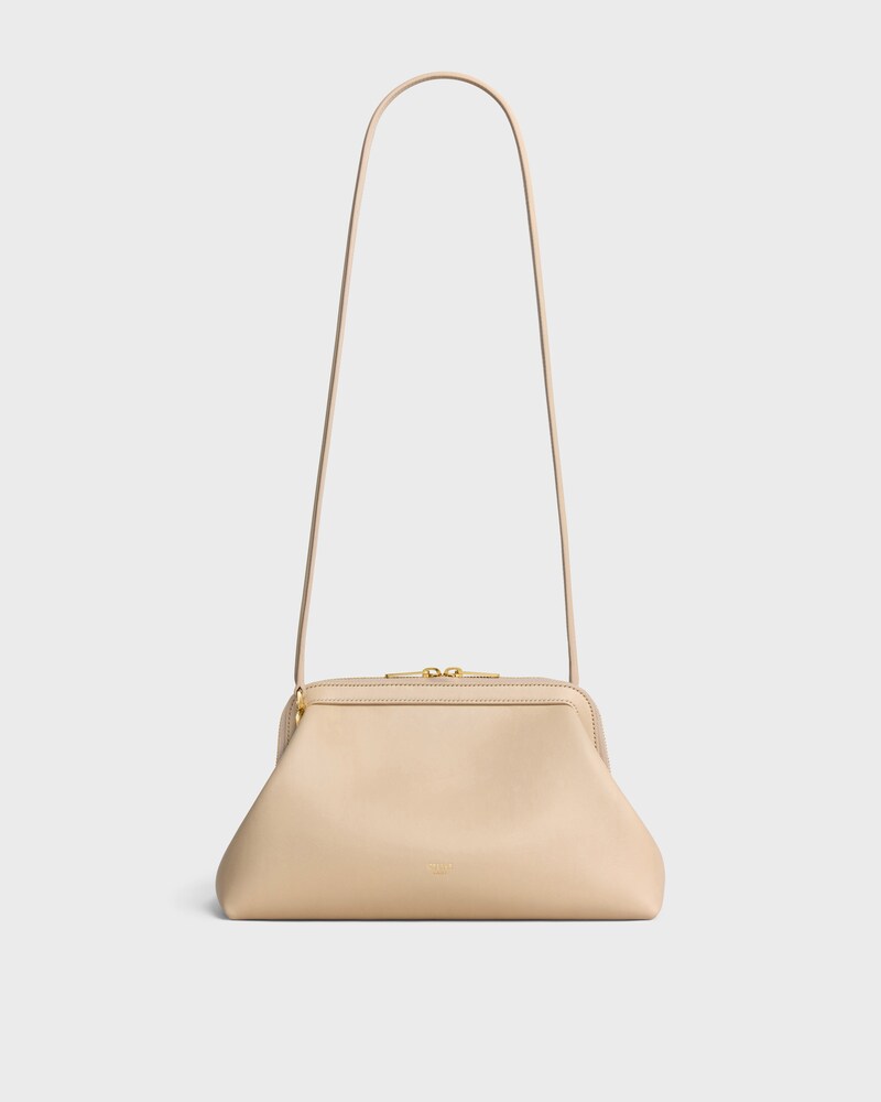 SMALL DOCTOR'S POUCH IN SUPPLE NATURAL CALFSKIN - DEEP IVORY - CROSS-BODY BAGS - 1 | CELINE