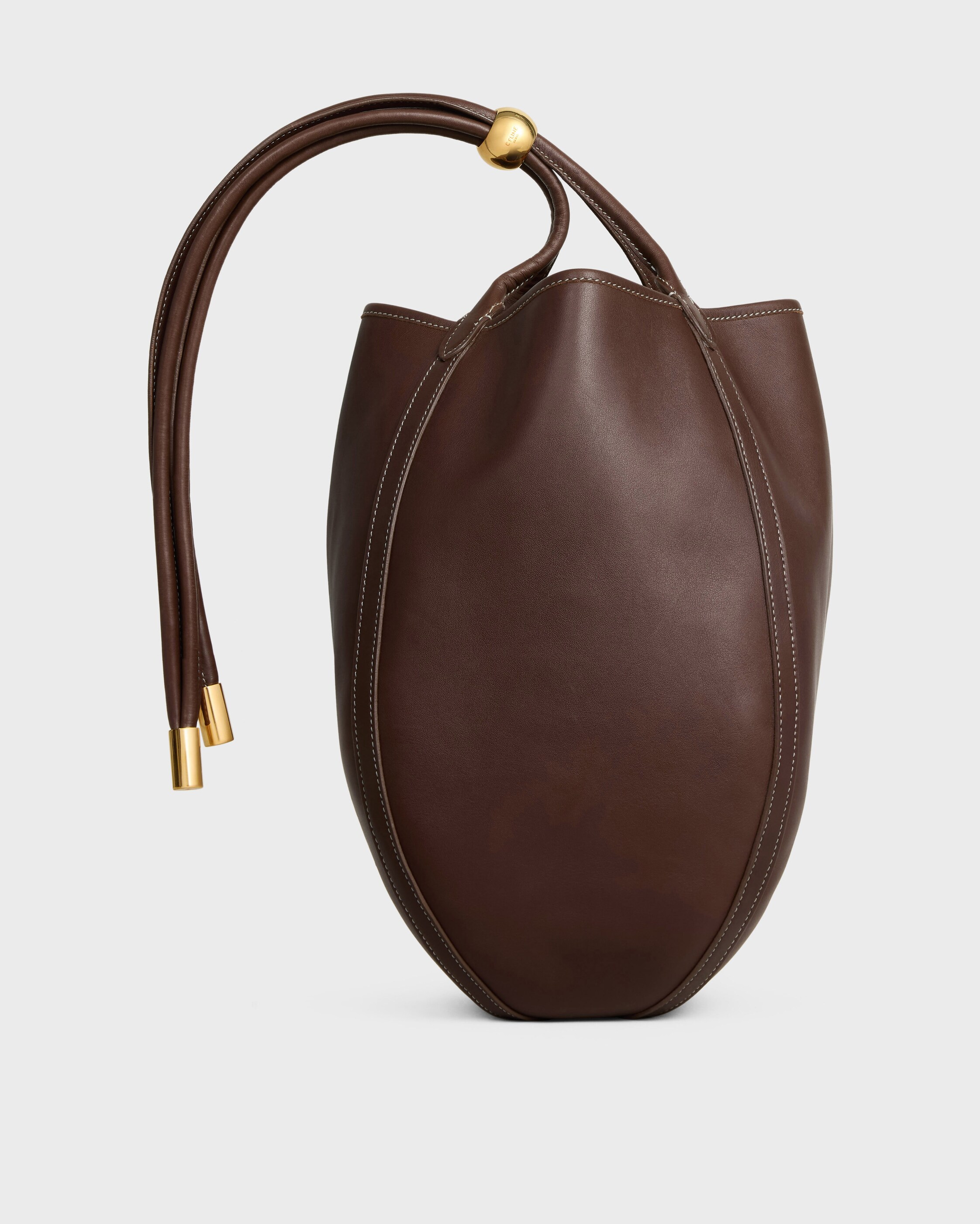SMALL DROP BUCKET IN SUPPLE SMOOTH CALFSKIN - CHOCOLATE | CELINE