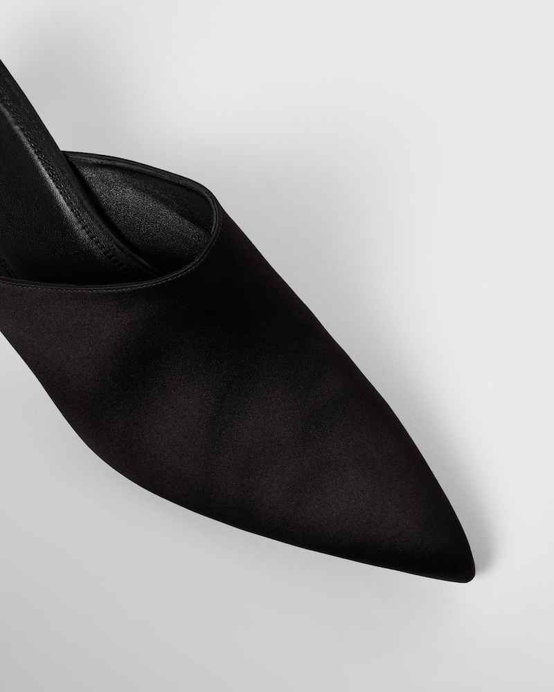 MULES MIDI DE SAT&Eacute;N - NEGRO -  - 1 | CELINE
