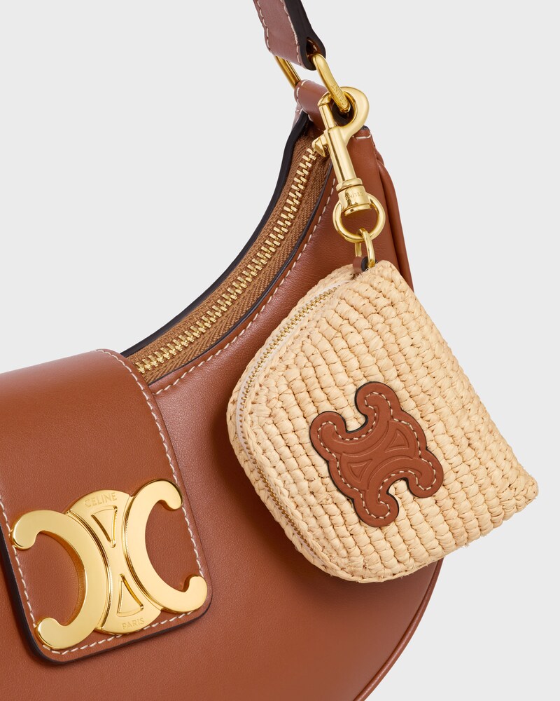 MICRO TRIOMPHE CHARM IN Raffia - NATURAL / TAN - ACCESSORIES - 1 | CELINE
