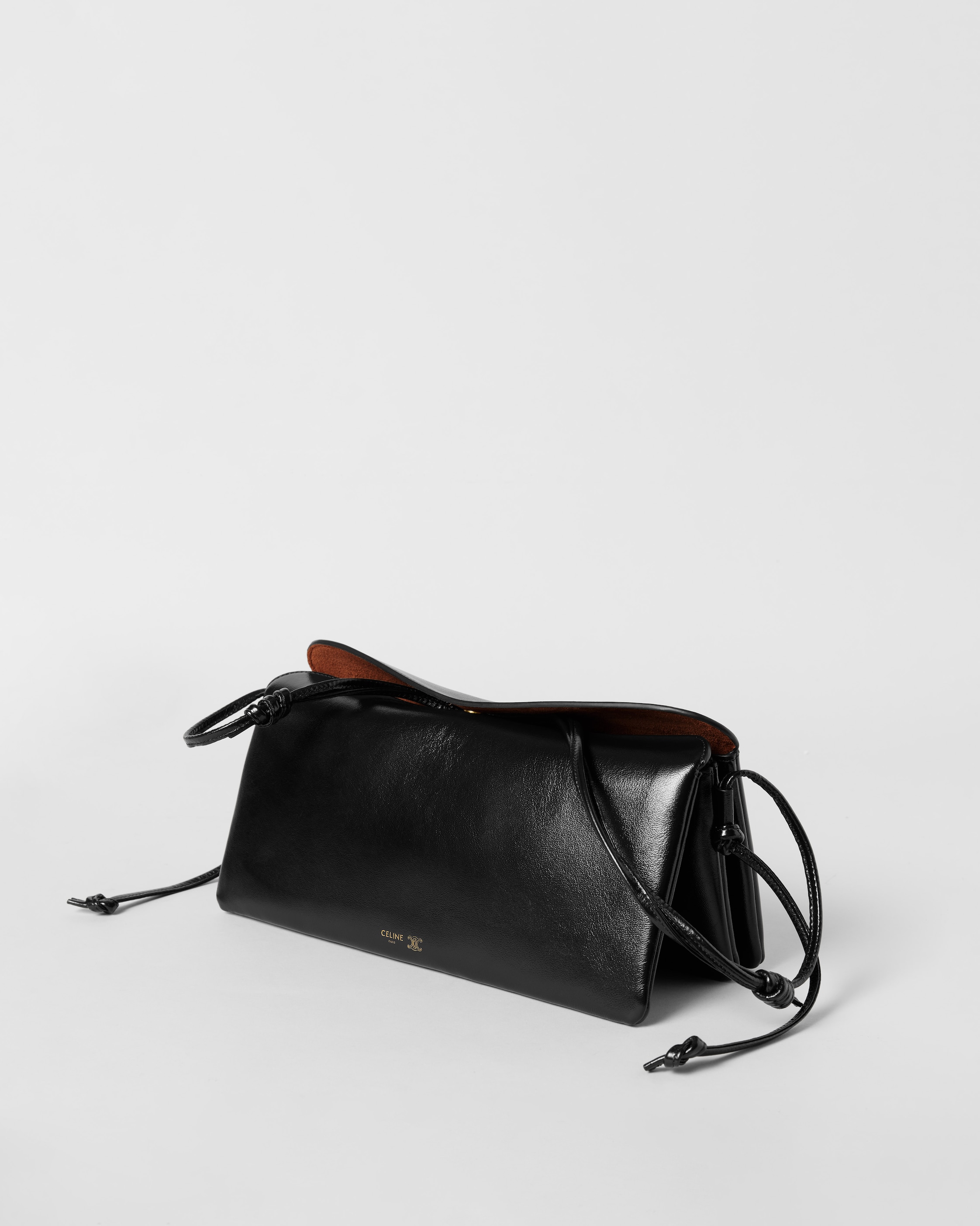 TRIO EAST WEST IN GLOSSY LAMBSKIN - BLACK | CELINE