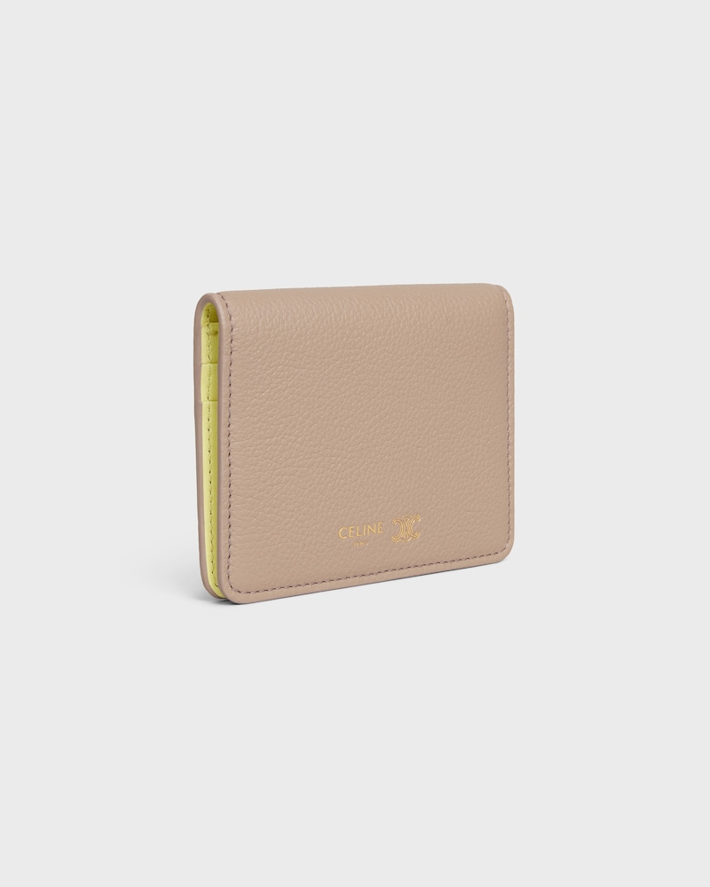 BI-FOLD CARD HOLDER TRIOMPHE STAMP IN SUPPLE GRAINED CALFSKIN - SAFARI / CITRUS - CARD HOLDERS - 1 | CELINE