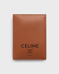 FUNDA PARA LLEVAR PASAPORTE DE PIEL DE CORDERO LISA - TOSTADO / NEGRO - VIAJE - 1 | CELINE