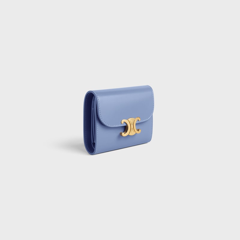 スモール フラップウォレット トリオンフ / シャイニーカーフスキン - パープルセージ - ラッキーデー セレクション - 1 | CELINE