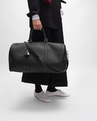 BOLSA DE VIAJE GRANDE DE PIEL DE BECERRO CON TEXTURA GRANULADA - NEGRO - BOLSOS DE VIAJE - 2 | CELINE