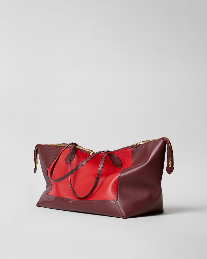 CABAS FRAME IN SMOOTH CALFSKIN - SYRAH / ULTRA RED - SHOULDER BAGS - 1 | CELINE