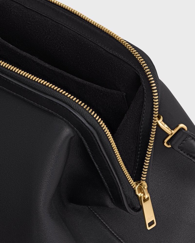 DOCTOR'S POUCH IN SUPPLE NATURAL CALFSKIN - BLACK - EVENING - 1 | CELINE