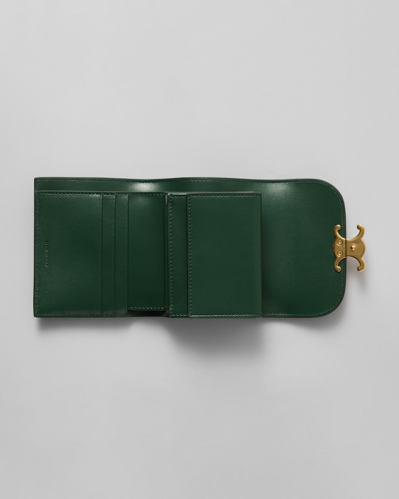 Small Flap Wallet TRIOMPHE IN Shiny calfskin - PINE - WALLETS - 1 | CELINE