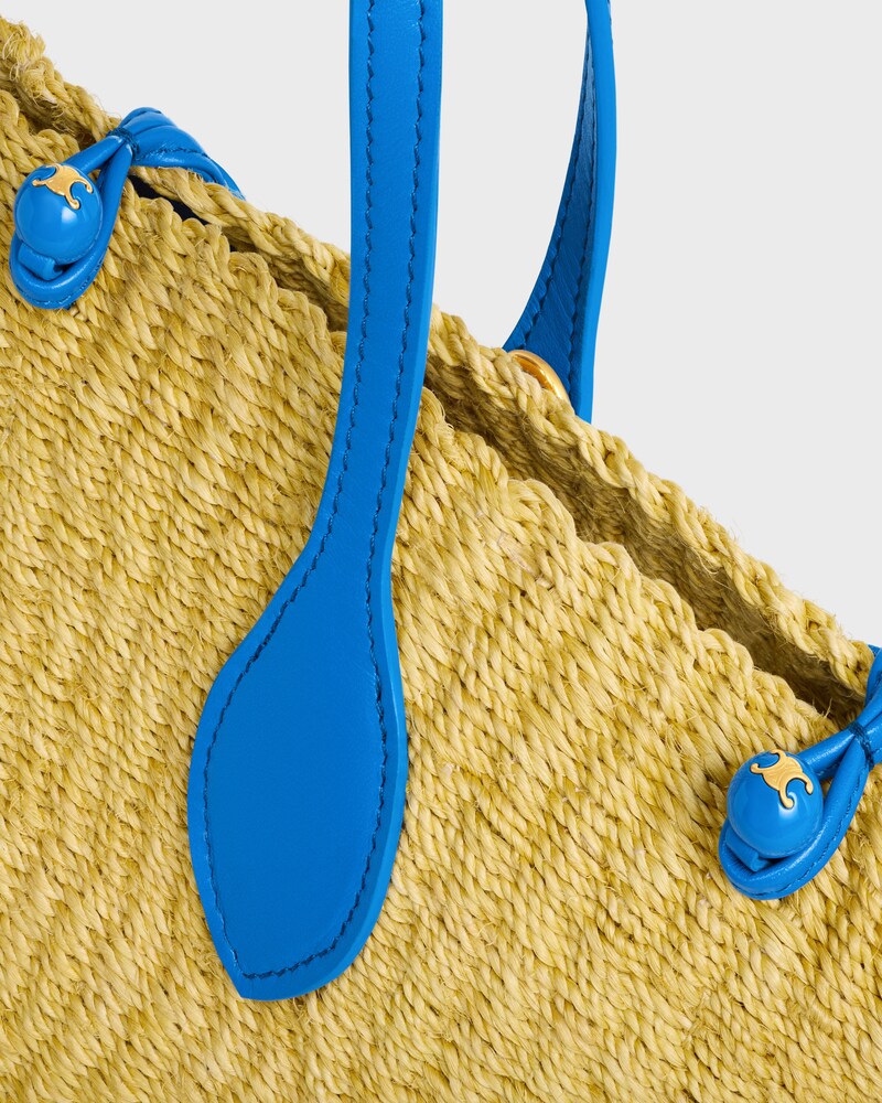 SMALL TRIOMPHE BEADS BASKET IN SISAL AND CALFSKIN - NATURAL / ULTRA BLUE - SHOULDER BAGS - 1 | CELINE