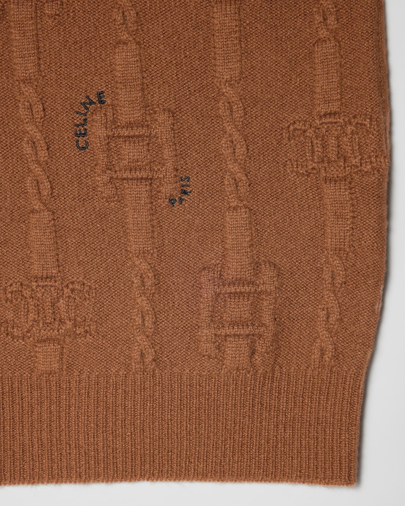 Oversize-Rundhalspullover aus Kaschmir mit Triomphe Ketten - ROST -  - 1 | CELINE