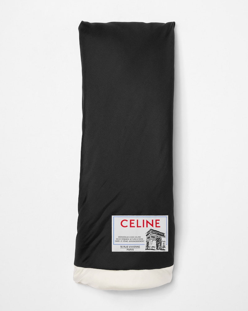 PADDED TUBULAR SILK STOLE - BLACK/IVORY -  - 1 | CELINE