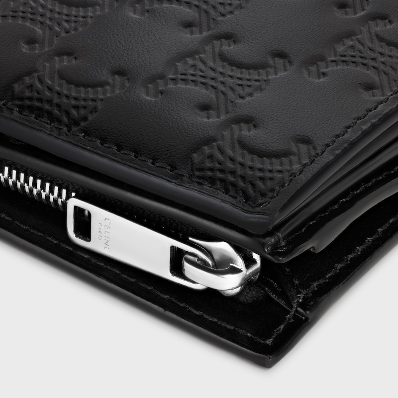 Compact Wallet IN CALFSKIN WITH TRIOMPHE EMBOSSED - BLACK - GIFT FINDER - 1 | CELINE