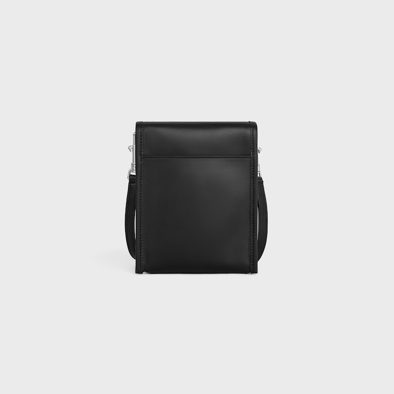 POCHETTE VERTICAL SOFT TRIOMPHE DE PIEL DE CORDERO LISA - NEGRO - BOLSOS EN BANDOLERA - 1 | CELINE