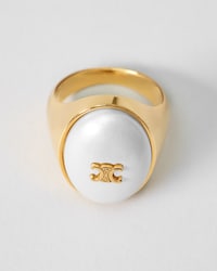 LES PERLES OVAL RING IN RESIN PEARL AND BRASS WITH GOLD FINISH - GOLD / IVORY -  - 1 | CELINE