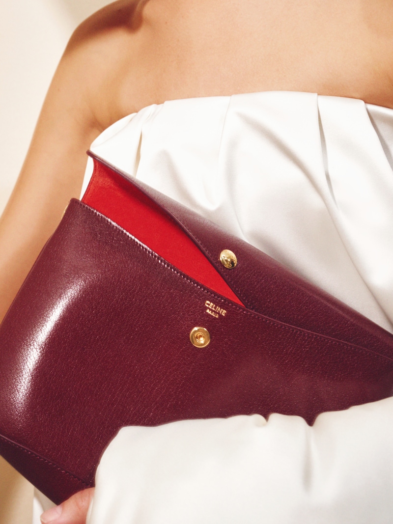 MEDIUM FLAP POUCH IN GOATSKIN - SYRAH / ULTRA RED - POUCHES - 1 | CELINE