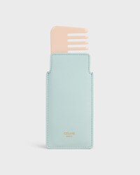 PEINE PEQUEÑO PARA EL CABELLO CON ESTUCHE DE PIEL DE BECERRO LISA - AZUL EMPOLVADO / MARFIL OSCURO - ACCESORIOS DE BELLEZA - 1 | CELINE