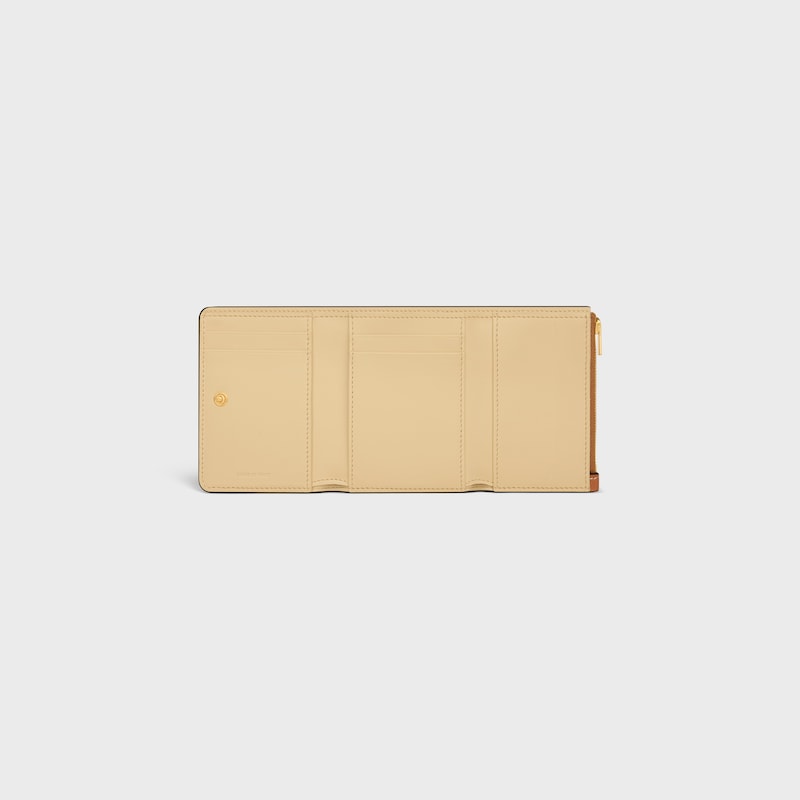 FINE WALLET TRIOMPHE STAMP IN SUPPLE GRAINED CALFSKIN - SOFT TAN / SOFT CREAM - WALLETS - 1 | CELINE