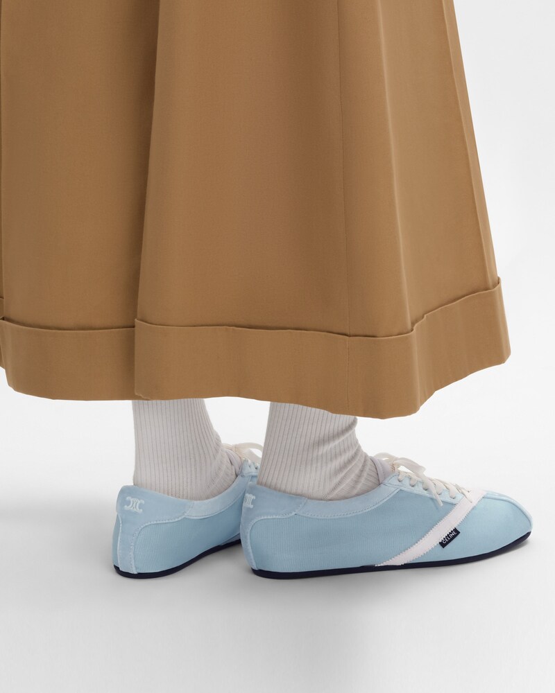THE FLAT SNEAKER EN GROS GRAIN, VELOURS, CUIR DE CHÈVRE VELOURS ET CUIR D'AGNEAU - BLEU CLAIR / BLANC OPTIQUE -  - 1 | CELINE