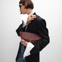 LITTLE HALFMOON SOFT TRIOMPHE IN SUPPLE SHINY LAMBSKIN - SYRAH - SOFT TRIOMPHE - 2 | CELINE