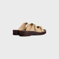 CLEO - SANDALE AUS KALBSWILDLEDER MIT DOPPELRIEMEN - BEIGE -  - 2 | CELINE