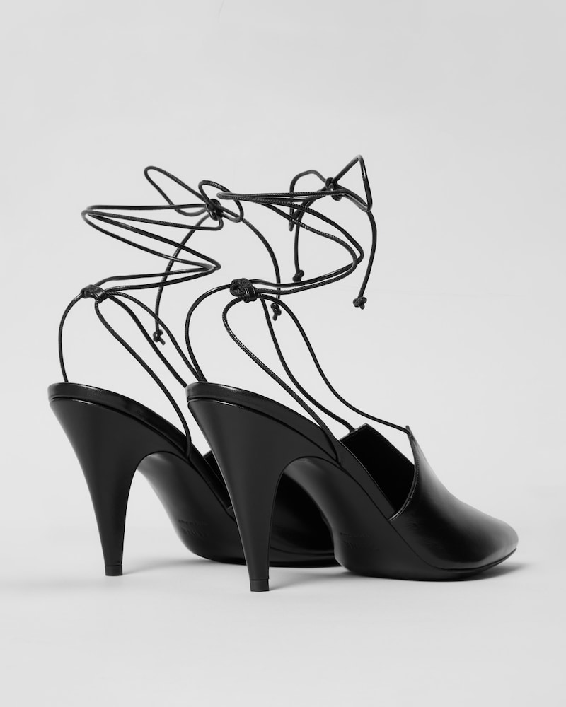V-NECK SANDAL IN Calfskin - BLACK -  - 1 | CELINE