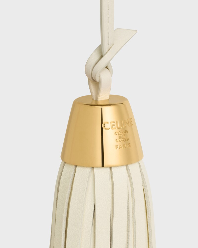 TASSEL CHARM EM PELE DE CORDEIRO LISA - ULTRA WHITE - BAG CHARMS - 1 | CELINE