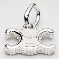 TRIOMPHE CON CHARMS CELINE DE STRASS Y LATÓN CON ACABADO RODIADO - PLATEADO/BLANCO - CHARMS - 2 | CELINE