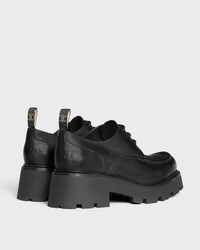 CELINE TRIOMPHE DERBY  EN CUIR DE TAUREAU BRILLANT - Noir -  - 2 | CELINE