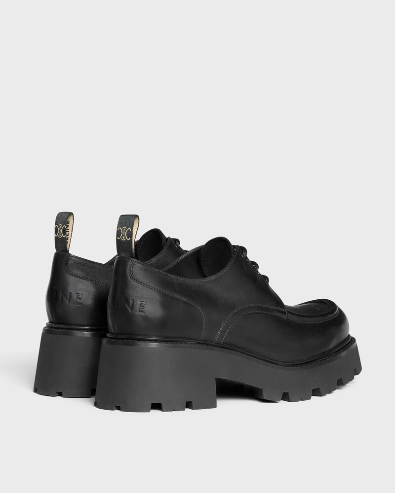 CELINE TRIOMPHE DERBY  EN CUIR DE TAUREAU BRILLANT - Noir -  - 1 | CELINE