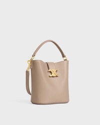 SMALL BUCKET LOUISE EM COURO DE VITELA SUAVE - SAFARI - BUCKET - 2 | CELINE