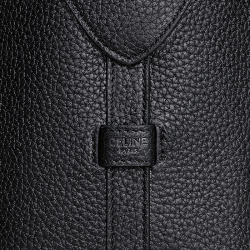 HARRY UMH&Auml;NGETASCHE AUS GENARBTEM KALBSLEDER - SCHWARZ - UMH&Auml;NGETASCHEN - 1 | CELINE