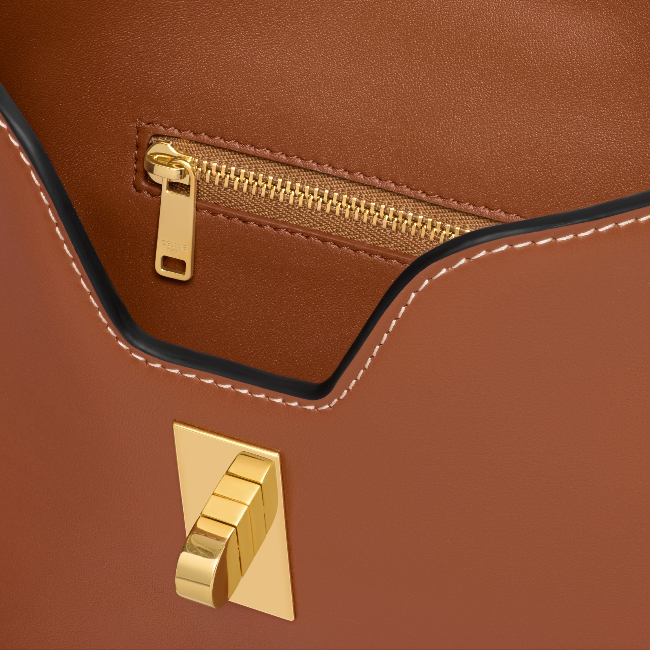 CELINE セリーヌ スモール カミーユ 16 セーズ ソフトバッグ スモール カミーユ 16（セーズ）ソフト バッグ / スムースカーフ