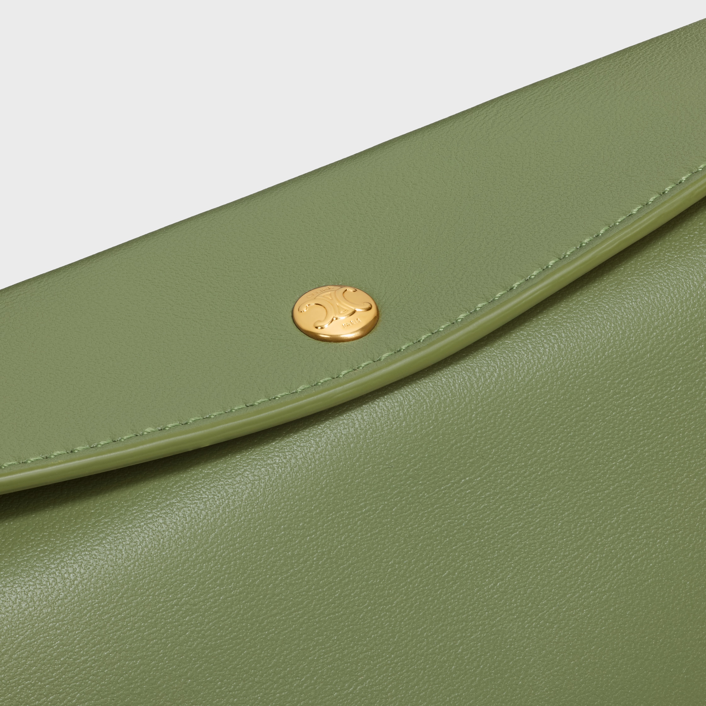 TRIO FLAP IN Smooth Lambskin - LIGHT KHAKI | CELINE