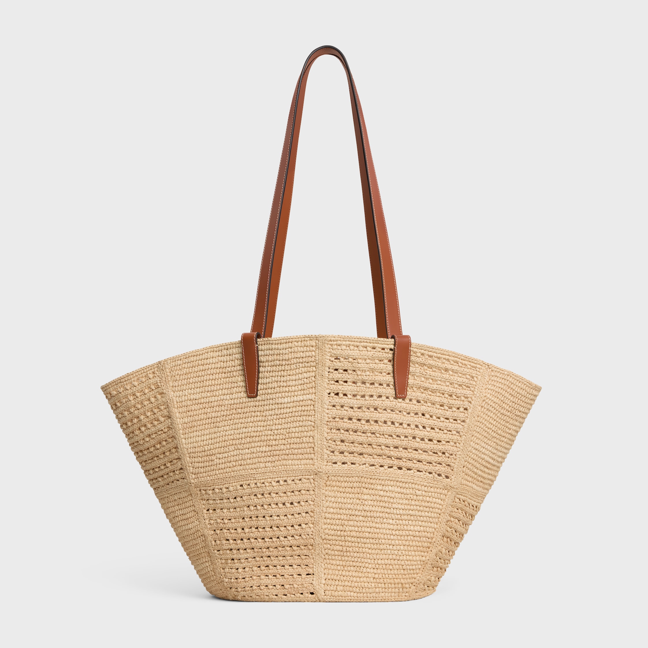 凛とした存在感◎*CELINE*クラシックパニエ ミディアム クファン 凛とした存在感◎*CELINE*クラシックパニエ ミディアム クファン