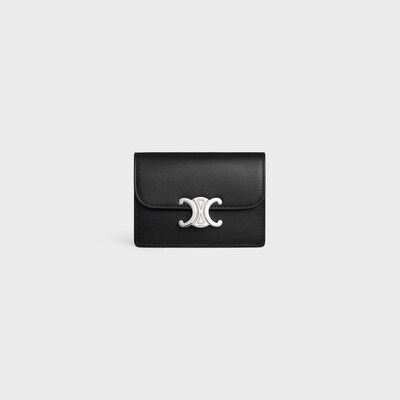 트리옹프 플랩 카드 지갑 - 샤이니 카프스킨 - 블랙 - GIFT FINDER - 2 | CELINE