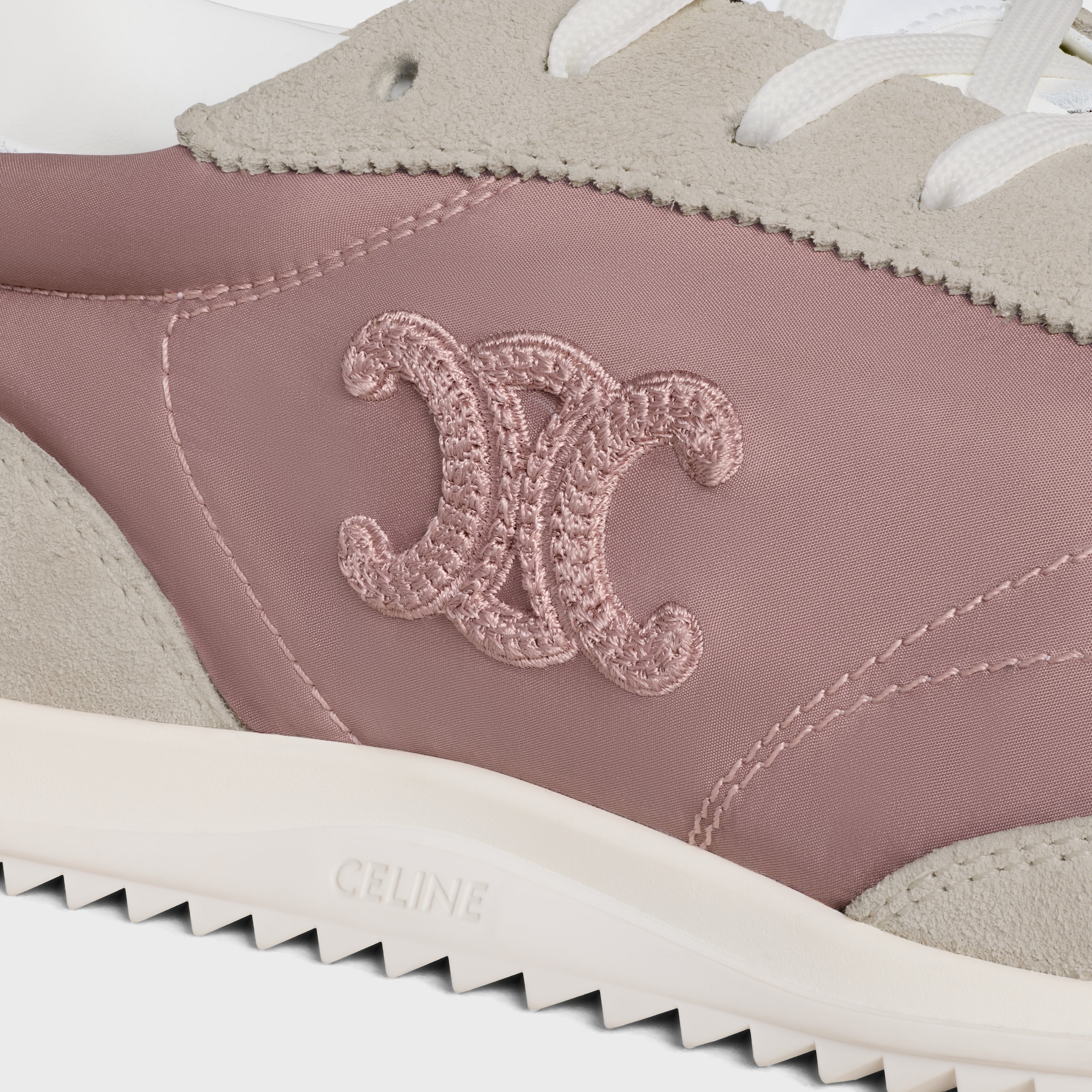 【CELINE】セリーヌ レーサー ロートップスニーカー ロゴ CELINE RACER - LOW TOP SNEAKER WITH TRIOMPHE IN NYLON, SUEDE