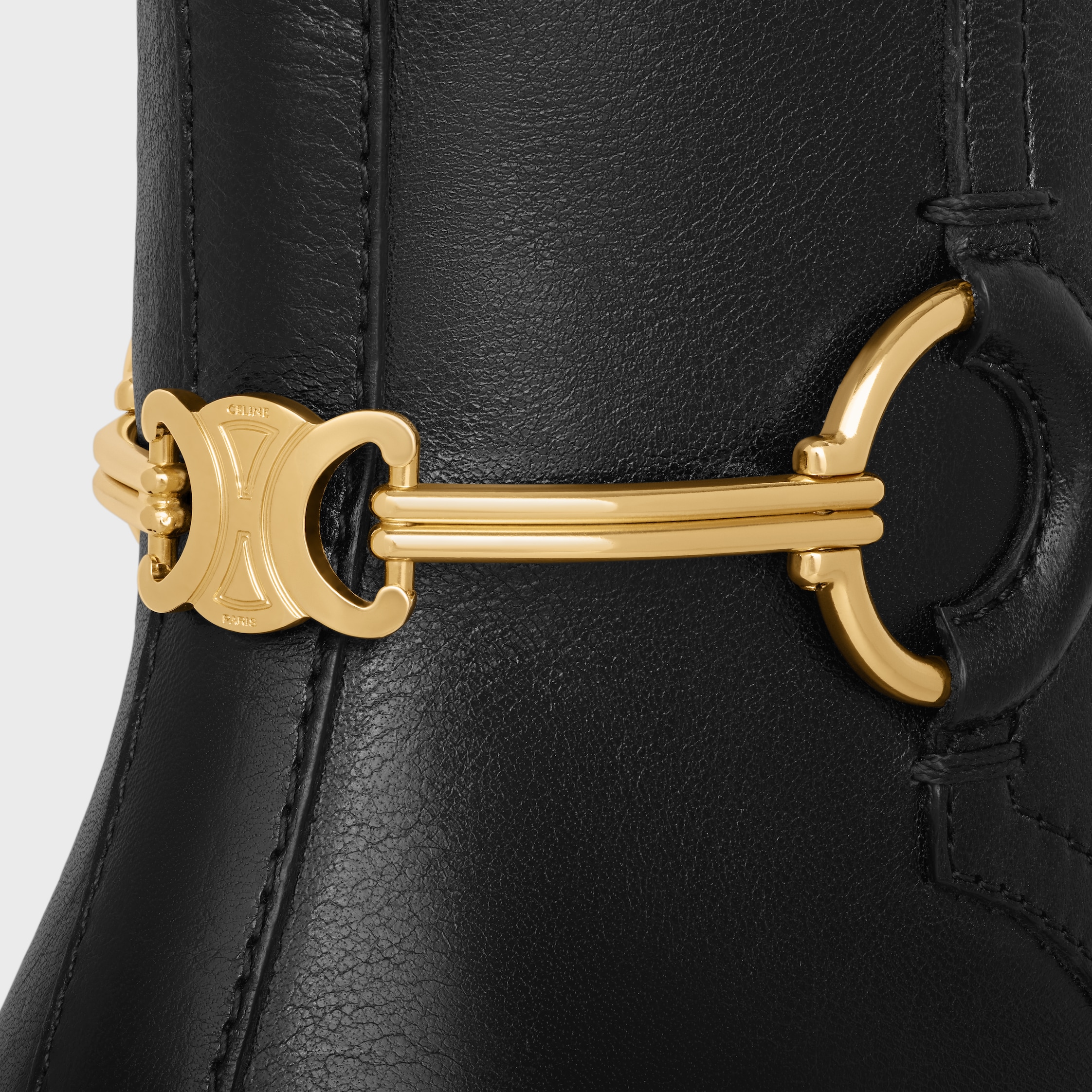 ショートブーツ・ブーティ CELINE | CLAUDE ANKLE BOOT IN CALFSKIN 336543190C.38NO CELINE CLAUDE MID BOOT WITH TRIOMPHE SPUR in CALFSKIN